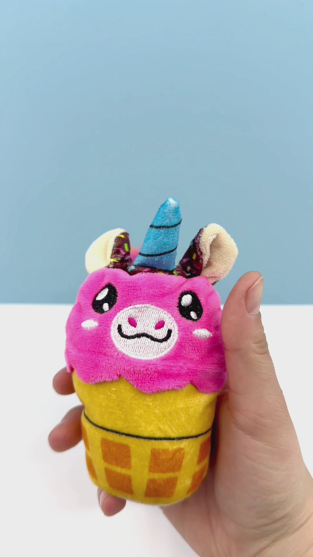 Foodie Popz Squeeze Toy - 6 Pieces Per Retail Ready Display 25320